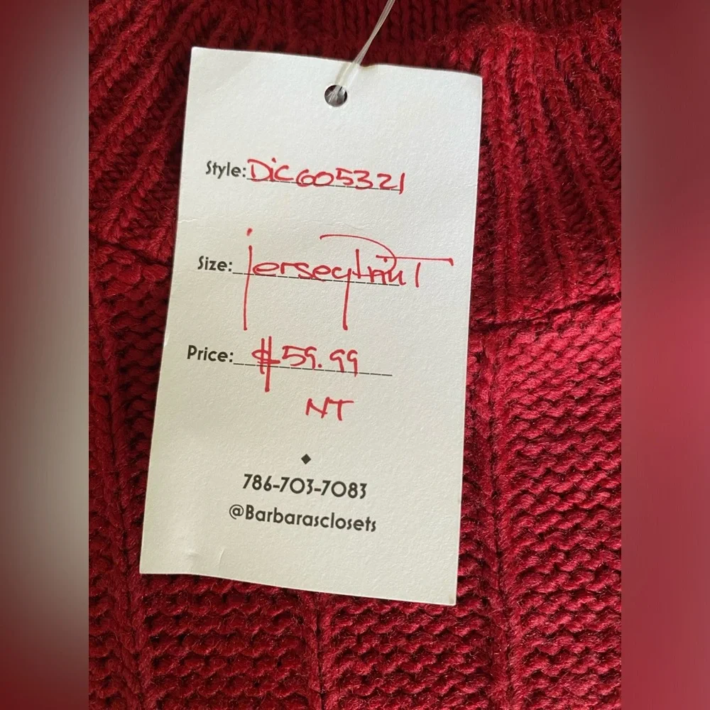 Barbara’s Closet Red Graphic Knit Sweater – Made in Italy